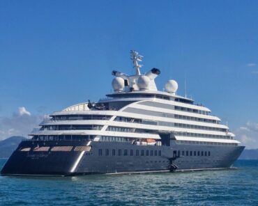 O Scenic Eclipse em Porto Belo: Onde o Ultra-Luxo E ...